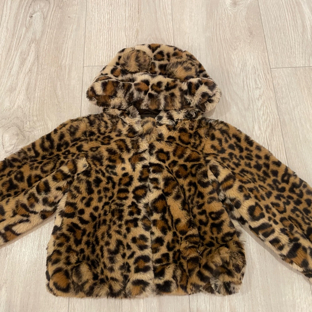 Brown and Black Puffer Jacket with Plush Material